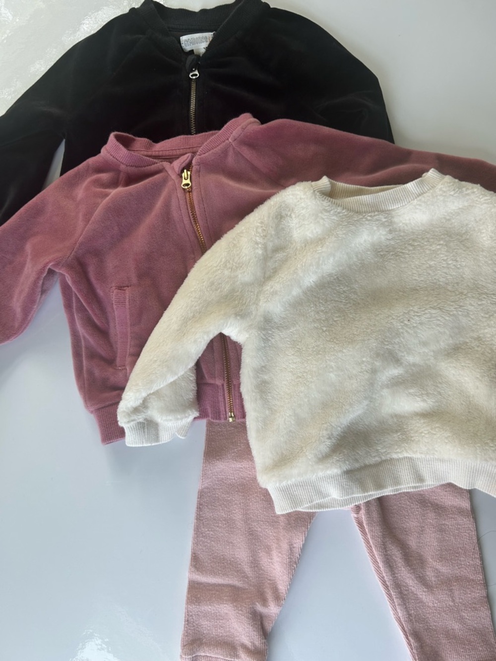 Bundle of 4 Gymboree Baby Girl Clothes 6-12 months Sweatshirts and Pants